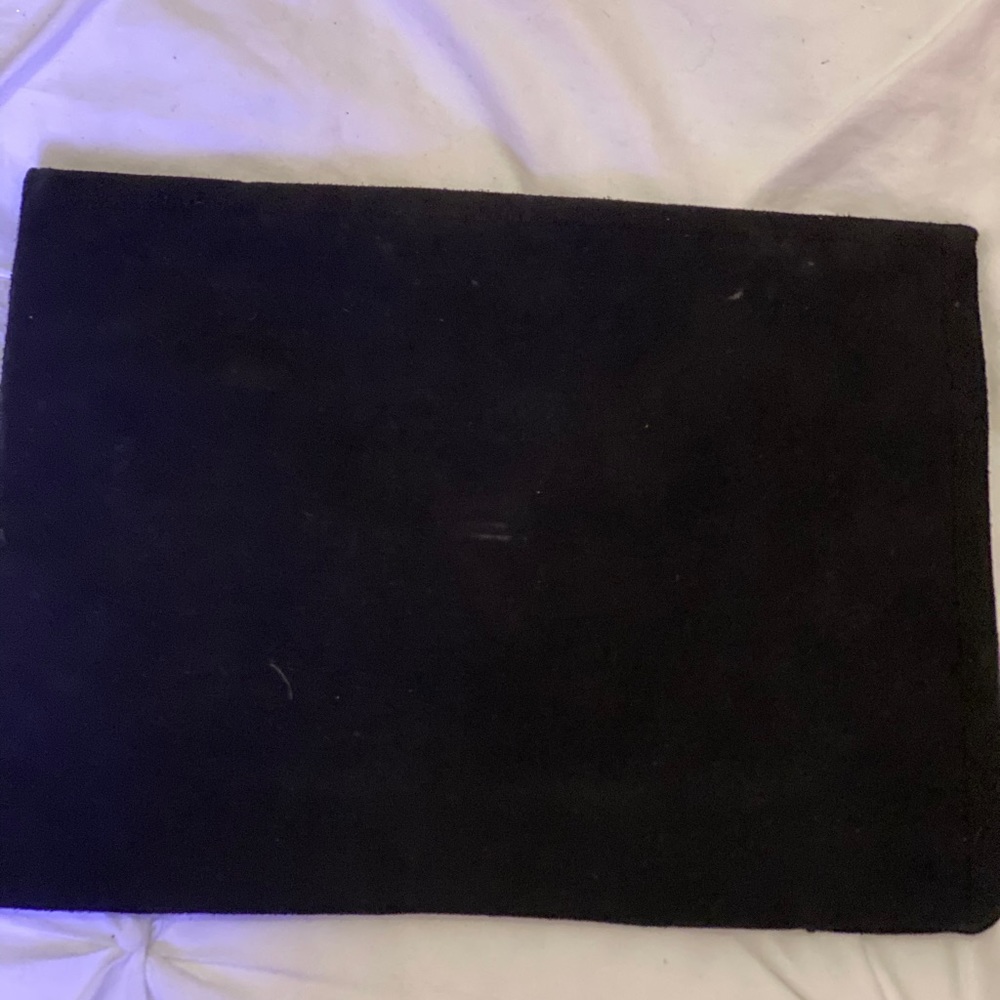 Mossimo Clutch - Picture 2 of 7